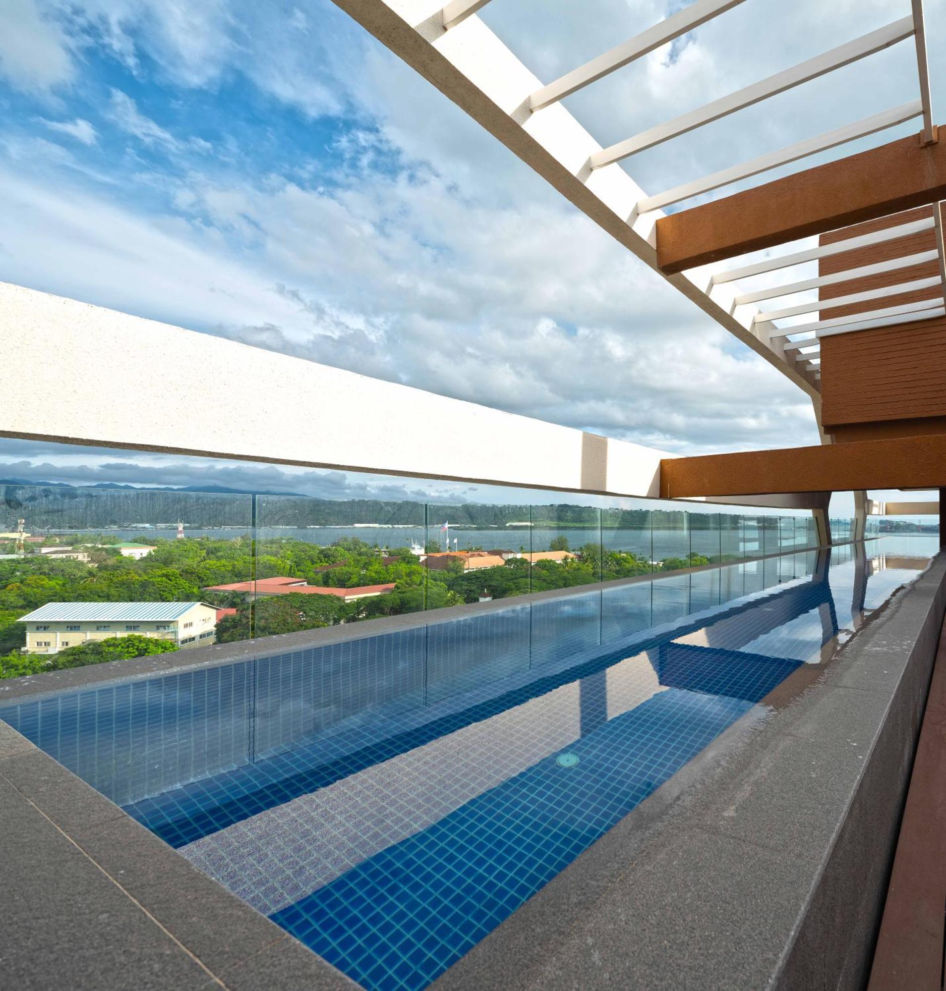 The Aurora Subic Hotel Managed By Hii اولونجابو المظهر الخارجي الصورة